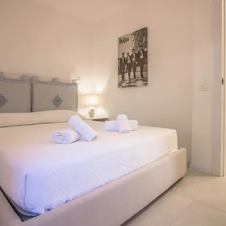 Bouganville Seaside Charm Flat W/ Veranda Apartman Portisco