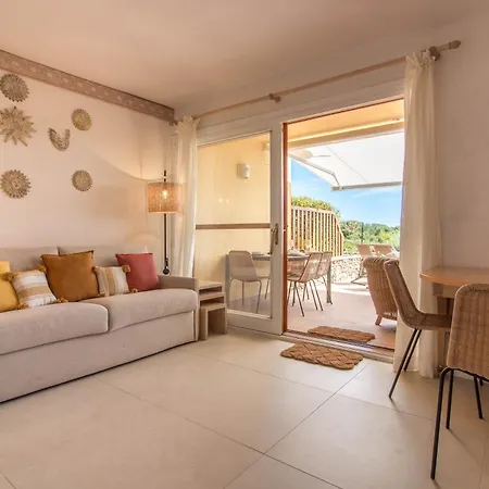 Bouganville Seaside Charm Flat W/ Veranda Portisco