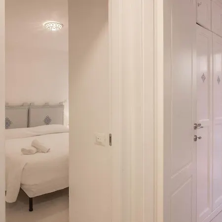 Apartman Bouganville Seaside Charm Flat W/ Veranda *