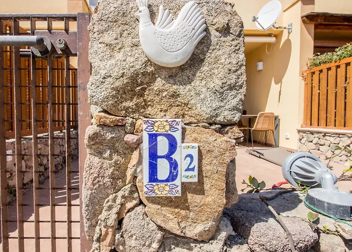 Appartement Bouganville Seaside Charm Flat W/ Veranda Portisco